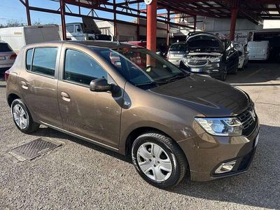 Usata Dacia Sandero Comfort 101 CV (74 kW) 2020 Berlina