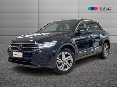 Usata VW T-Roc R-line 116 CV (85 kW) 2023 Nero SUV