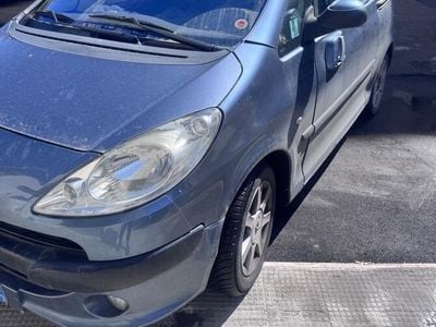 Peugeot 1007