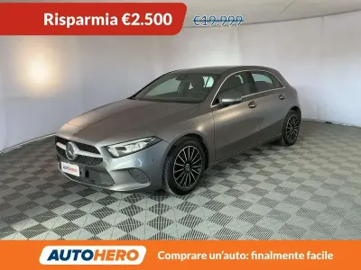 Usata Mercedes A180 116 CV (85 kW) 2019 Grigio Berlina