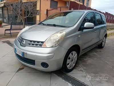 Usata Nissan Note Acenta 86 CV (63 kW) 2009 Grigio Monovolume