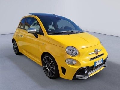 Usata Abarth 595 Turismo 165 CV (121 kW) 2021 Giallo pastello Utilitaria