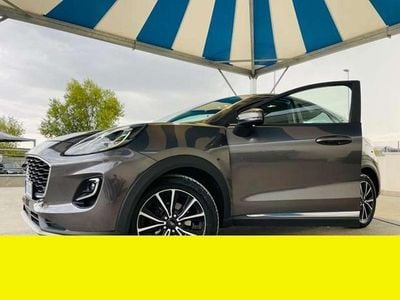 Usata Ford Puma Titanium X 120 CV (88 kW) 2021 Gray Station wagon