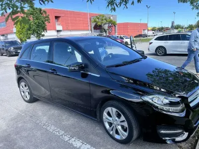 Usata Mercedes B180 109 CV (80 kW) 2015 Utilitaria
