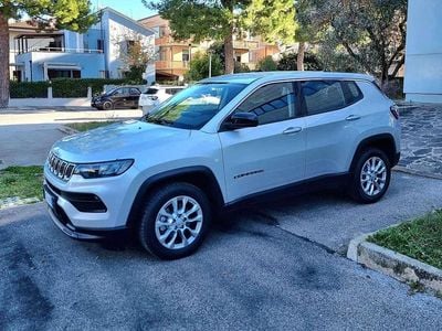 Usata Jeep Compass Longitude 131 CV (96 kW) 2023 Argento SUV