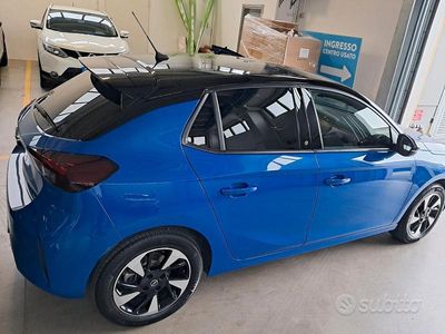 Usata Opel Corsa 100 kW (136 CV) 2020 Blu Berlina