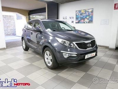 Usata Kia Sportage Active 116 CV (85 kW) 2011 Grigio SUV