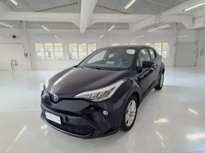 Usata Toyota C-HR Business Edition 97 CV (71 kW) 2022 SUV