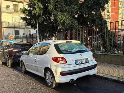 Usata Peugeot 206 68 CV (50 kW) 2012