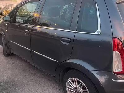 Usata Lancia Musa 120 CV (88 kW) 2009 Monovolume