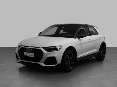 Usado Audi A1 Ambiente 116 CV (85 kW) 2024 Blanco SUV