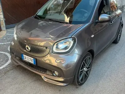 Usata Smart ForFour Brabus 90 CV (66 kW) 2019 Utilitaria