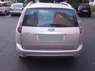 Usata Ford Focus 90 CV (66 kW) 2008 Grigio Station wagon
