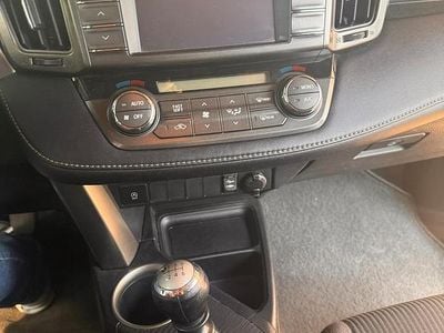 Usata Toyota RAV4 124 CV (91 kW) 2013 Grigio SUV