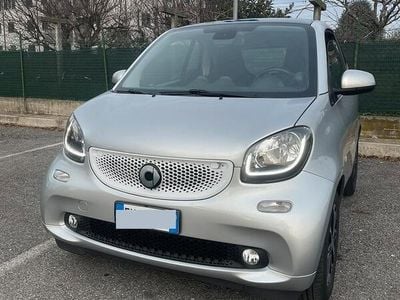 Usata 2017 Smart ForTwo Coupé Utilitaria | 13.000 € (Buon prezzo)