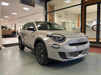 Usata Fiat 600 101 CV (74 kW) 2024 Beige SUV