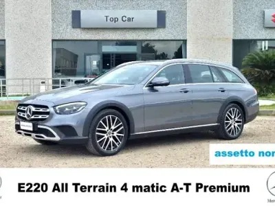 Usata Mercedes E220 All-Terrain 200 CV (147 kW) 2022 Antracite / metallizzato Station wagon