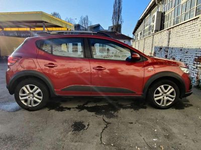 Usata Dacia Sandero Comfort 101 CV (74 kW) 2021 Rosso Berlina