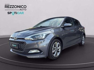 Usata Hyundai i20 Comfort 84 CV (61 kW) 2015 Grigio Berlina