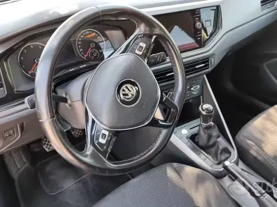 Usata VW Polo Comfortline 95 CV (69 kW) 2020 Nero Utilitaria