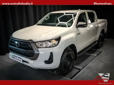 Nuova Toyota HiLux Comfort 204 CV (150 kW) 2025 Bianco Pick-up