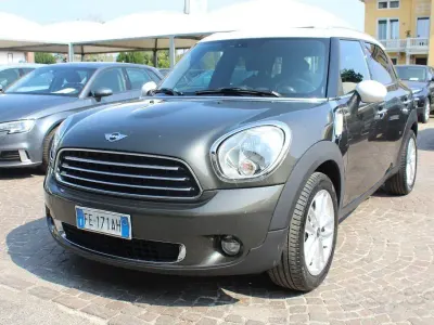 Usata Mini One D Countryman 90 CV (66 kW) 2014 Grigio SUV