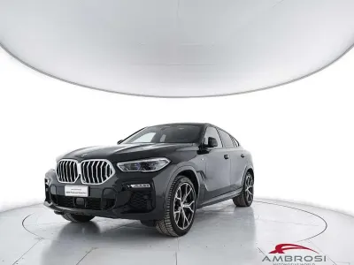 Begagnad BMW X6 M Sport 265 HK (194 kW) 2020 Svart SUV