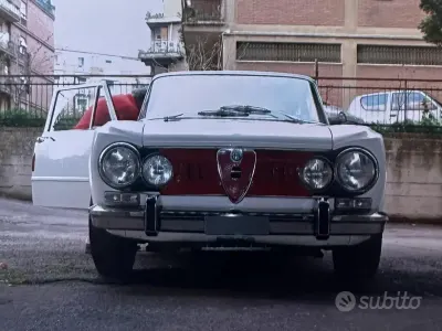 Usata Alfa Romeo Giulia Super 82 CV (60 kW) 1970
