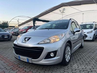Usata Peugeot 207 Access 92 CV (67 kW) 2010 Argento Station wagon