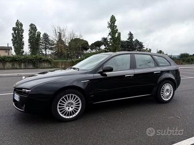 Usata Alfa Romeo 159 185 CV (136 kW) 2007 Nero Station wagon