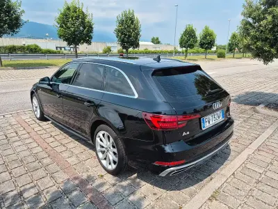 Usata Audi A4 S-Line 122 CV (89 kW) 2019 Nero Station wagon