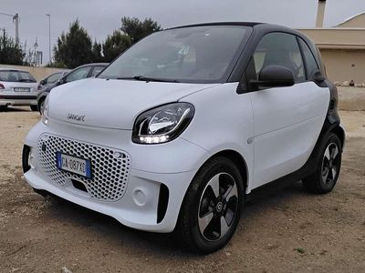 Usata Smart ForTwo Coupé 41 kW (56 CV) 2020 Bianco Utilitaria