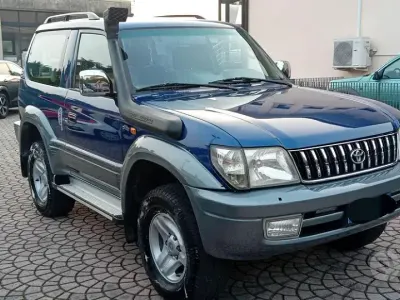 Usata Toyota Land Cruiser 163 CV (119 kW) 2025 Blu SUV