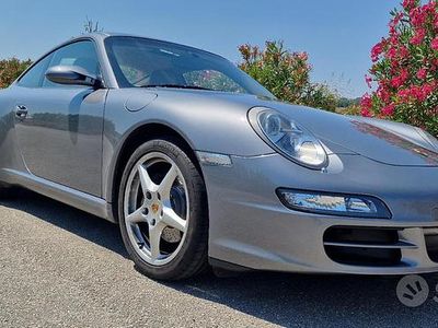 Porsche 911 Carrera