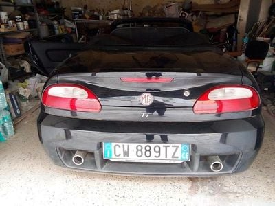 Usata MG TF 116 CV (85 kW) 2006 Nero Cabrio