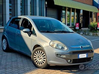 Usata Fiat Punto Evo 65 CV (47 kW) 2010 Grigio Utilitaria
