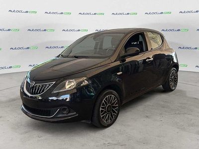 Usata Lancia Ypsilon S 70 CV (51 kW) 2024 Nero Utilitaria