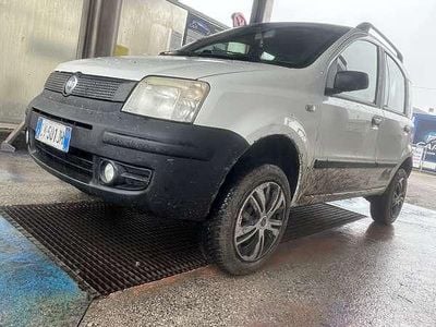 Usata Fiat Panda 4x4 60 CV (44 kW) 2005 Utilitaria