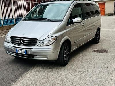 Usata Mercedes Viano 150 CV (110 kW) 2005 Monovolume