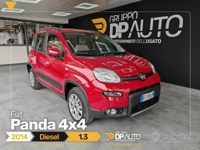 Usata Fiat Panda 4x4 75 CV (55 kW) 2014 Rosso Utilitaria