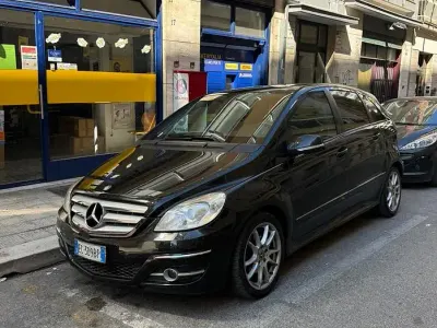 Usata Mercedes B180