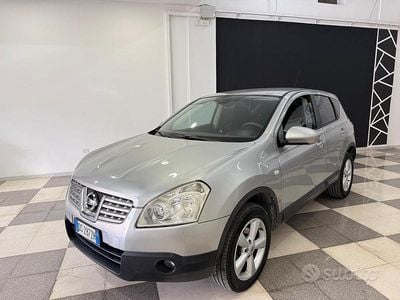Usata Nissan Qashqai Acenta 106 CV (77 kW) 2009 Grigio SUV
