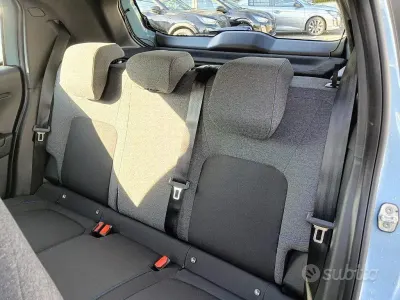 Nowe Citroën C3 Touch 101 KM (74 kW) 2026 Niebieski SUV