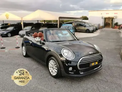 Usata Mini Cooper D Cabriolet 116 CV (85 kW) 2016 Nero Cabrio