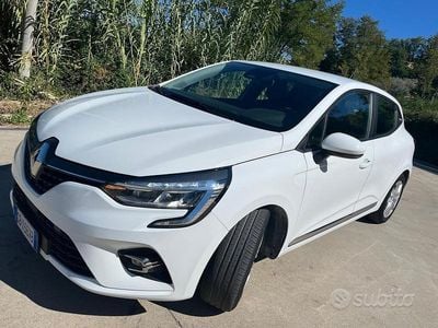 Usata Renault Clio V Intens 86 CV (63 kW) 2020 Bianco Berlina