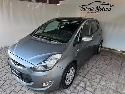 Usata Hyundai ix20 Comfort 90 CV (66 kW) 2014 Grigio Utilitaria