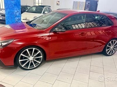 Usata Hyundai i30 N Line 140 CV (102 kW) 2019 Rosso Berlina