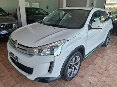 Usata Citroën C4 Attraction 114 CV (83 kW) 2016 Bianco Monovolume