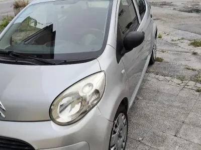Usata Citroën C1 68 CV (50 kW) 2012 Grigio Utilitaria