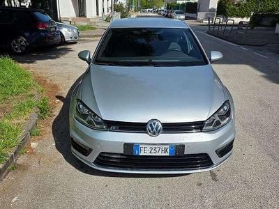 Second-hand VW Golf VII Edition 150 CP (110 kW) 2016 Argintiu Berlinǎ